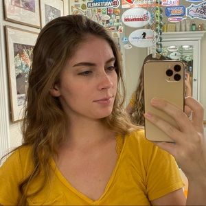 Meet your Posher, Camille